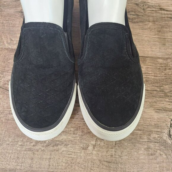 Sperry Womens Sz 8.5 Black Quilted Suede Slip On Sneakers Casual Shoes STS83319 - Picture 3 of 10